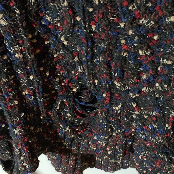 Distressed multi coloured sweater - Picture 3 of 3